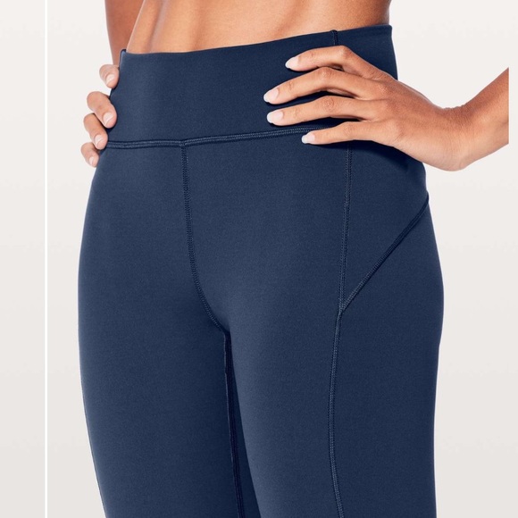 Lululemon In Movement 7/8 Tight *Everlux 25" Mineral Blue size 4 - Picture 1 of 14
